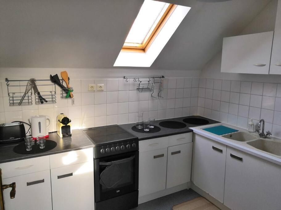 Appartement Saint Thierry Reims Exterior photo
